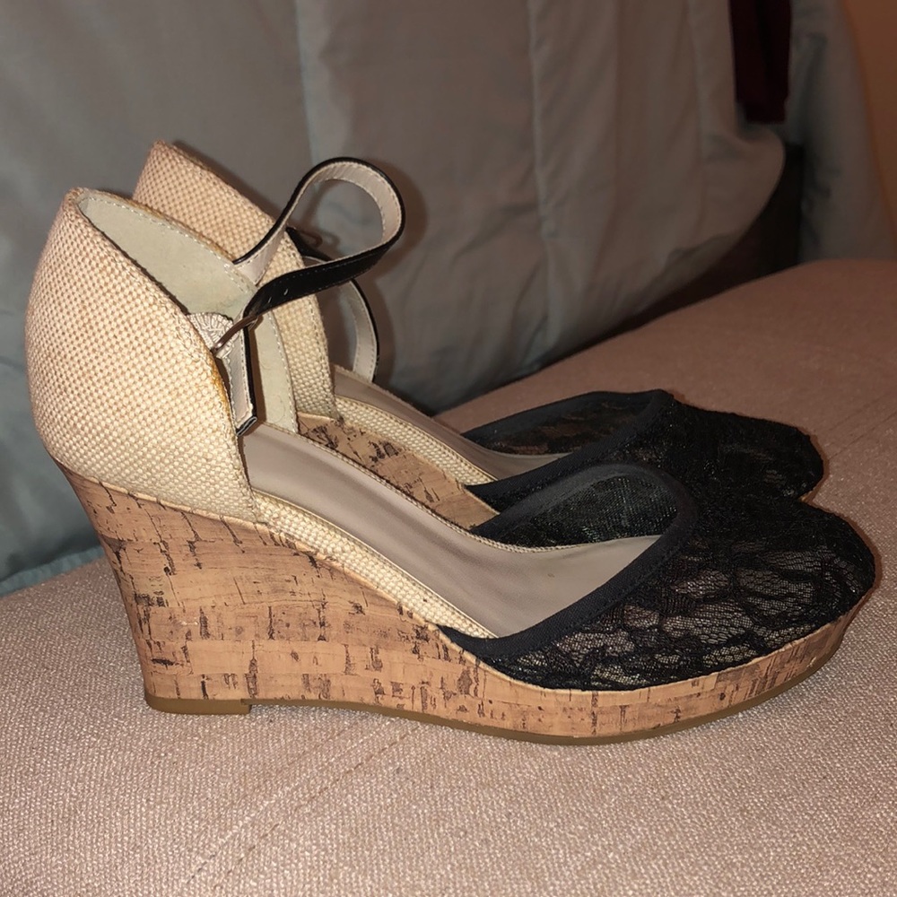 Lace Wedges